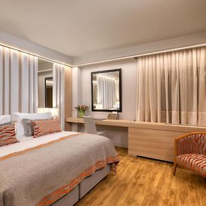 Essential Triple Room